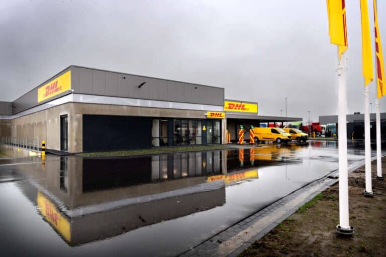 DHL opent klimaatneutrale CityHub voor omgeving Leeuwarden