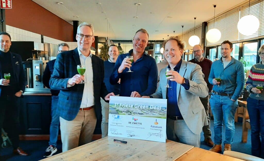 Bedrijvenvereniging De Zwette, Gemeente Leeuwarden en Rabobank tekenen Green Deal