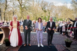 Parkhotel Tjaarda officieel geopend