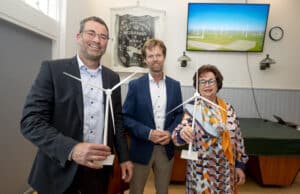 Gemeente Súdwest-Fryslân en Wetterskip Fryslân eigenaar vier windmolens bij Cornwerd
