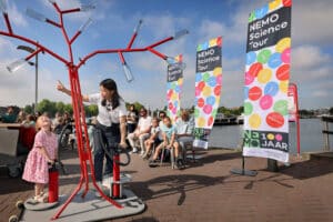 Verrassende experimenten van NEMO Science Museum te zien in Sneek