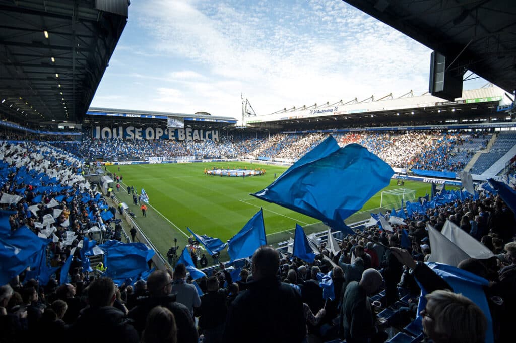 Businessclub van sc Heerenveen zit in de lift: “We zijn echt een club die ertoe doet”