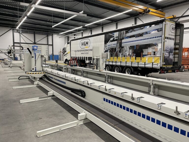 H&M Houtbewerkingsmachines levert houtskeletbouw productielijnen aan BAM voor hun nieuwe woningconcept Flow