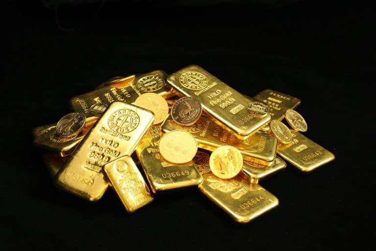 Een van de oudste en meest beproefde methoden om vermogen te beschermen en te laten groeien, is het kopen van fysiek goud.