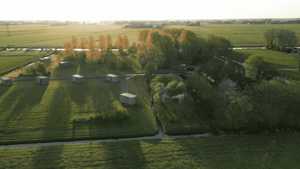 Friese trend naar kleinschalig toerisme zet verder door: Pean-buiten uit Akkrum neemt WeidumerHout over