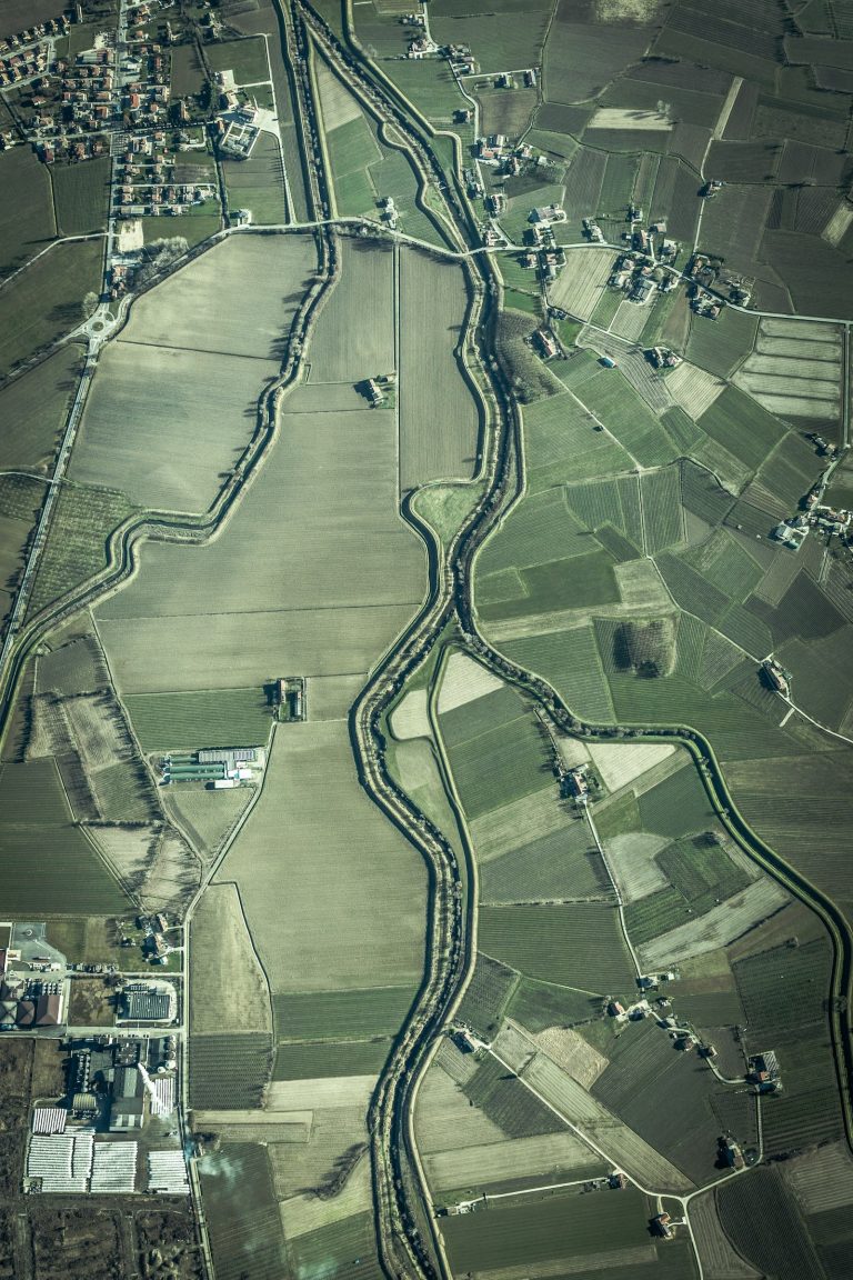 Bouwen, kopen, grenzen trekken: hoe kadasterdata eigendom inzichtelijk maakt